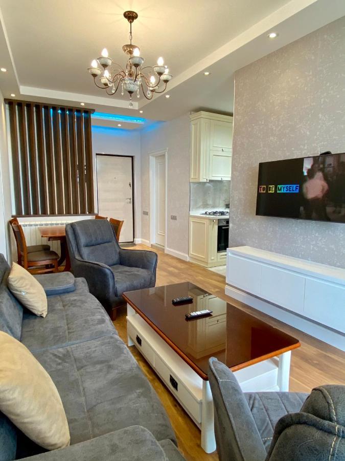 Dar Tower'S Cozy Apartment บาทูมิ ภายนอก รูปภาพ